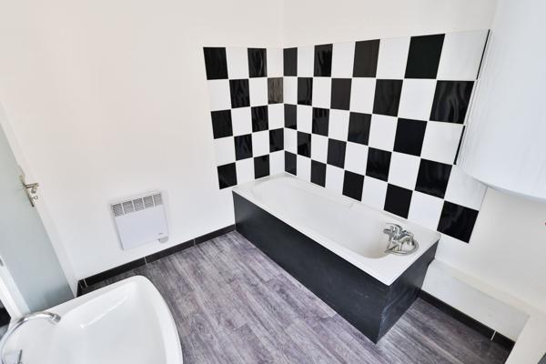 Maison 2 pièces - 47 m² Exclusivité efficity