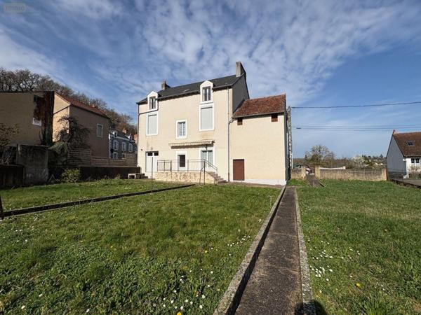 Maison à vendre à Argenton-sur-Creuse dans l'Indre (36200), ref : 037/2693