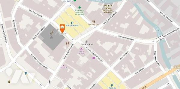 hesdin, Local commercial  - A vendre centre ville Hesdin surface commerciale
11m/l  de vitrine
...