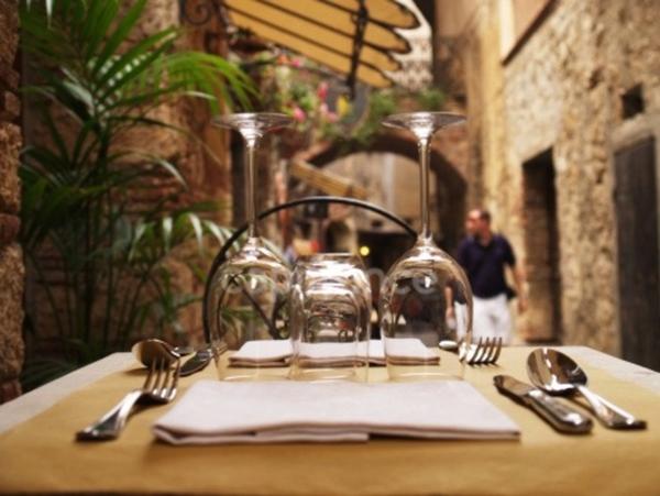 à vendre RESTAURANT LICENCE 4 proche de OULLINS (69)