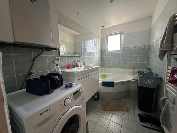 Maison Lormont - 4 Pieces - 3 Chambres - Sous sol Complet à aménager - Terrasse - Jardin