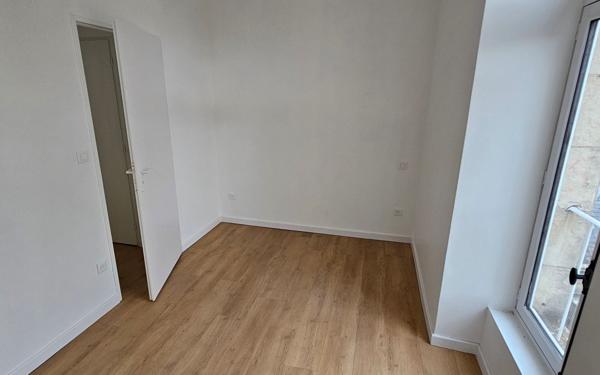 Appartement à louer    2 pièces • 35,96 m2 Poitiers