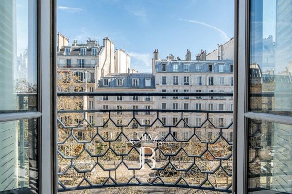 Paris 7ème, Appartement 3 Chambres -  118 m² à vendre