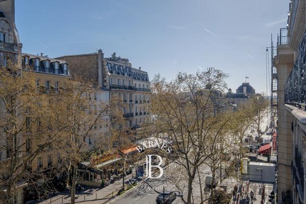 Paris 7ème, Appartement 3 Chambres -  118 m² à vendre
