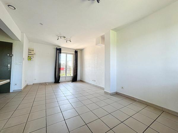Appartement à louer    3 pièces • 55,83 m2    Bourg-lès-Valence