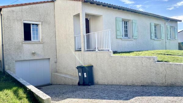 Maison Saint Gelais (79410) 6 pièce(s) 150 m2