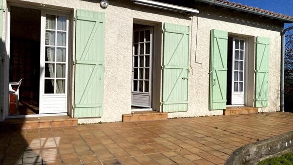 Maison Saint Gelais (79410) 6 pièce(s) 150 m2