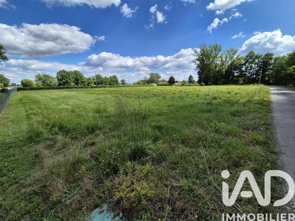 Terrain à vendre 4 200 m² Saint-Pierre-d'Eyraud