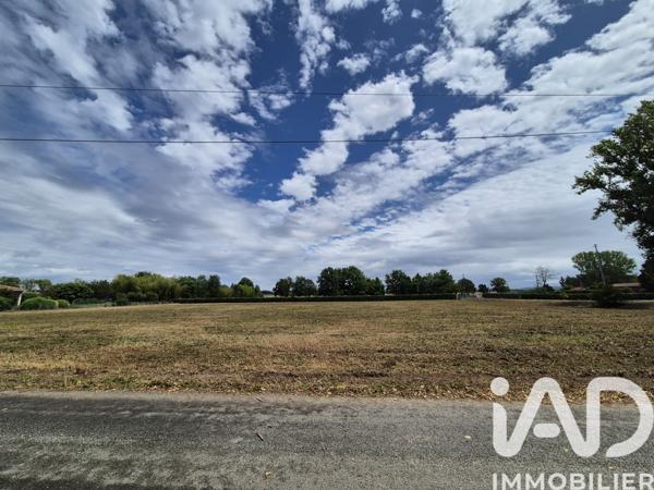 Terrain à vendre 4 200 m² Saint-Pierre-d'Eyraud