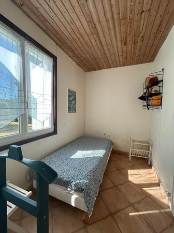 Situé à 180 m de la plage à Saint-Denis-d’Oleron