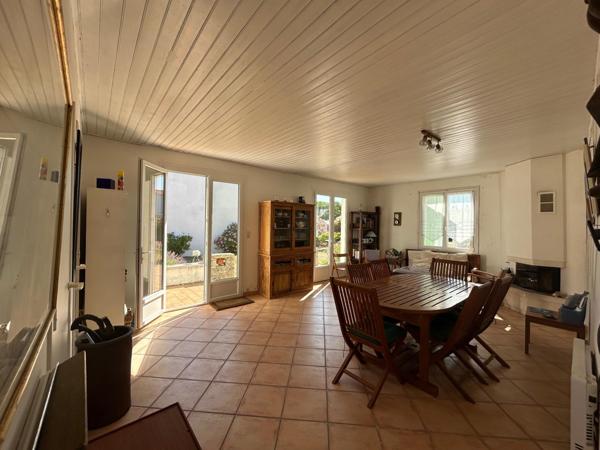 Situé à 180 m de la plage à Saint-Denis-d’Oleron