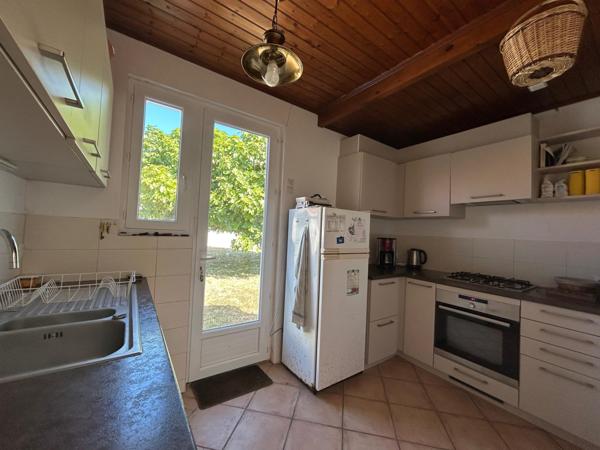 Situé à 180 m de la plage à Saint-Denis-d’Oleron