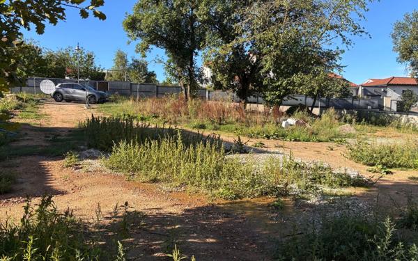 Terrain à vendre    La Tour-de-Salvagny