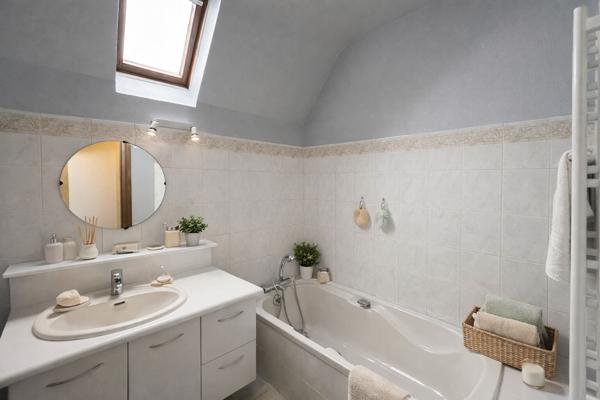 Maison Hurigny 7 pièce(s) 130 m2