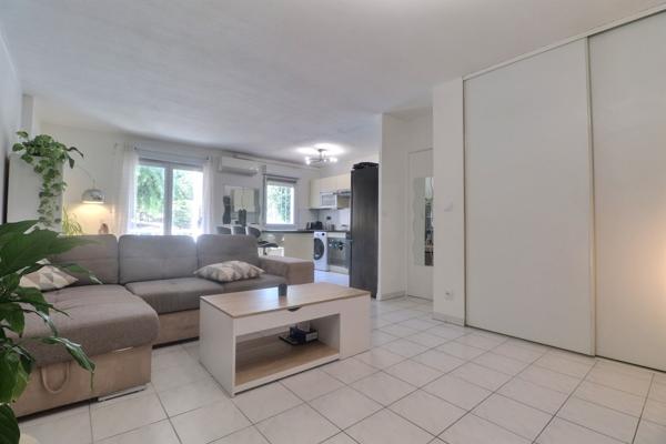 Marseille (13004) Marseille 4ième au calme, joli T4 lumineux avec balcon !