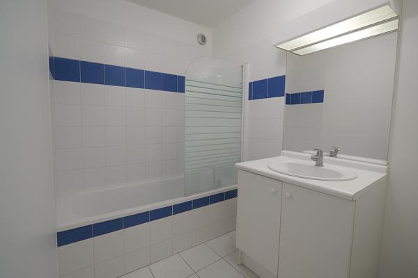 Marseille (13004) Marseille 4ième au calme, joli T4 lumineux avec balcon !