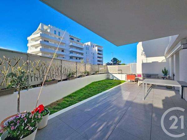 Appartement T3 à vendre  3 pièces - 60 m2 MARSEILLE - 13009