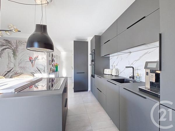 Appartement T3 à vendre  3 pièces - 60 m2 MARSEILLE - 13009