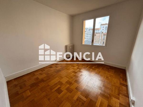 Location Appartement 5 pièces 106.19 m² - 8 RUE ELIE ROCHETTE Lyon 69007