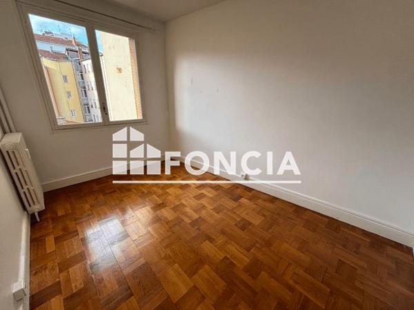 Location Appartement 5 pièces 106.19 m² - 8 RUE ELIE ROCHETTE Lyon 69007