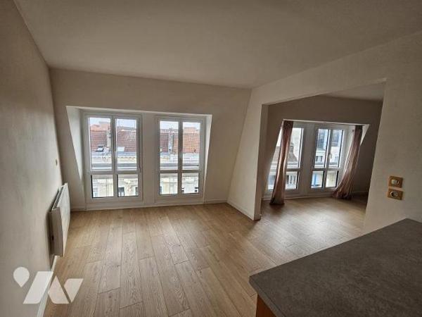 SUPERBE TYPE 3 CENTRE