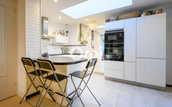 Maison à vendre    4 pièces •  Pérenchies