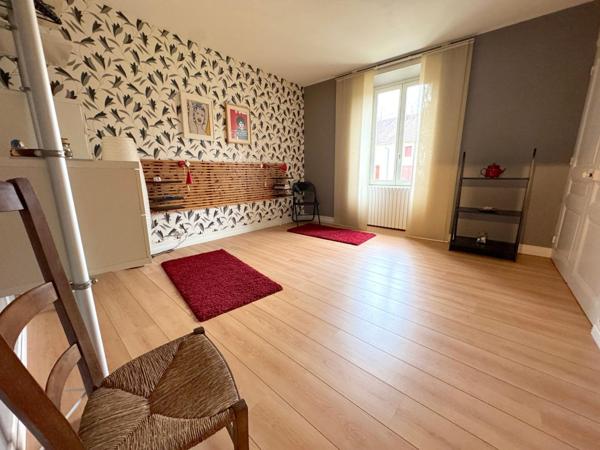 Maison 5 pièces 195 m²