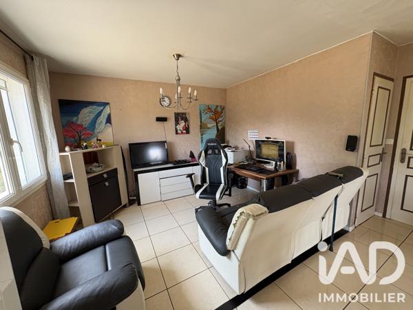 Maison à vendre 5 pièces 95 m² Saint-Georges-sur-Arnon