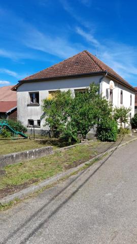 Maison individuelle de type 8.