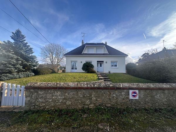 Maison Villebarou 6 pièce(s).