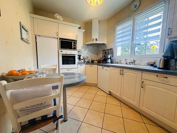 Maison Villebarou 6 pièce(s).