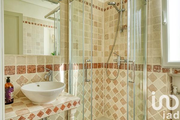 Demeure 11 pièces de 253 m² à Le Vésinet (78110)