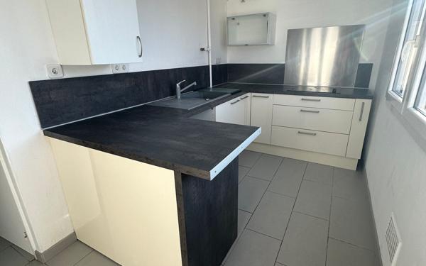 Appartement à vendre    2 pièces • 44 m2 Amiens