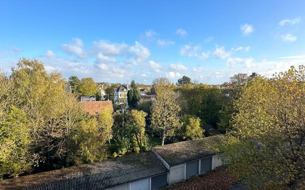 Appartement à vendre    2 pièces • 44 m2 Amiens