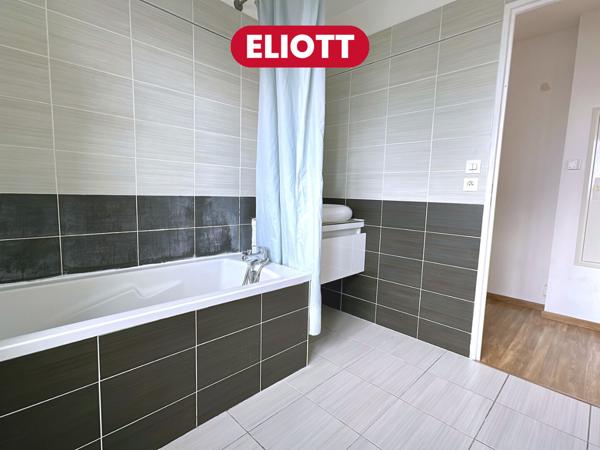 ELIOTT - Appartement 4 pièces 91 m² ? Dernier étage ? Terrasse 48 m² ? Parking - Saint-André-lez-Lille ? 3 chambres