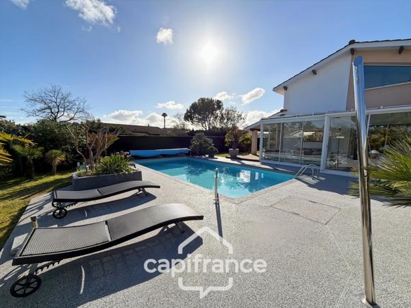 Maison d’architecte rénovée avec piscine – Quartier Chante Cigale à Gujan-Mestras