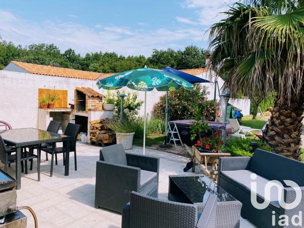 Maison à vendre 6 pièces 141 m² Le Château-d'Oléron