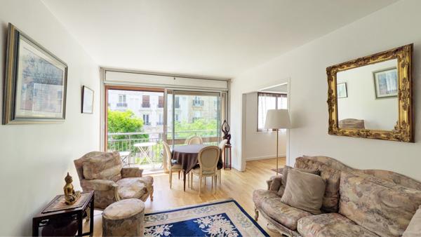 Appartement
         3 pièces
        - 65 m² Exclusivité 600 000 € *