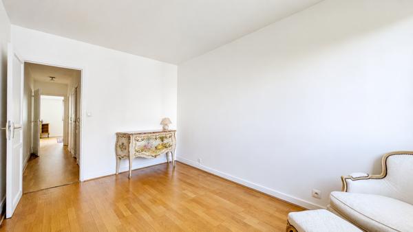 Appartement
         3 pièces
        - 65 m² Exclusivité 600 000 € *
