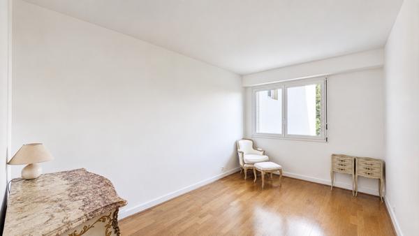 Appartement
         3 pièces
        - 65 m² Exclusivité 600 000 € *