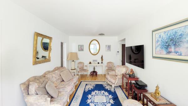 Appartement
         3 pièces
        - 65 m² Exclusivité 600 000 € *