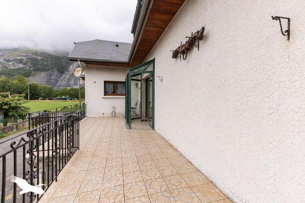 Maison à vendre |  Lourdes |  11 pièces | 265 m²