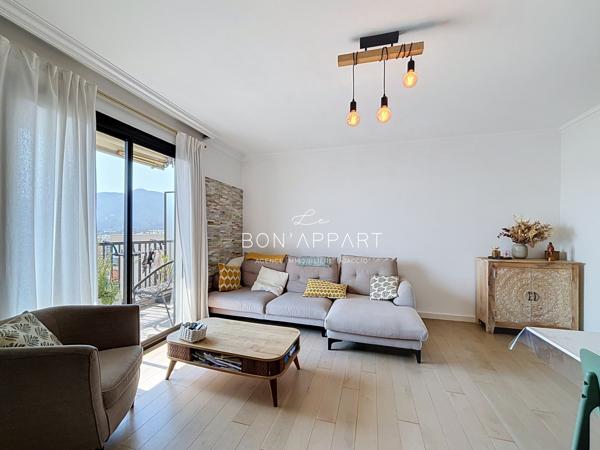 Appartement 3 pièce(s) 2 chambre(s) 76 m²