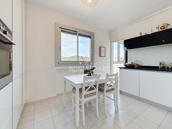 Appartement 3 pièce(s) 2 chambre(s) 76 m²