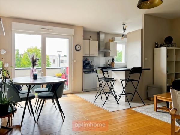 Vezin-le-Coquet – T4 lumineux avec entrée indépendante et parking en sous-sol sécurisé