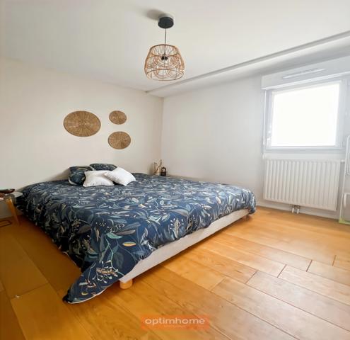 Vezin-le-Coquet – T4 lumineux avec entrée indépendante et parking en sous-sol sécurisé