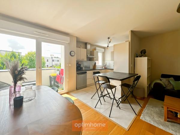 Vezin-le-Coquet – T4 lumineux avec entrée indépendante et parking en sous-sol sécurisé