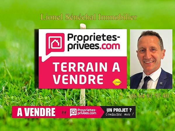 Terrain à bâtir viabilisé de 858 m2 à Joué l' Abbé hors lotissement