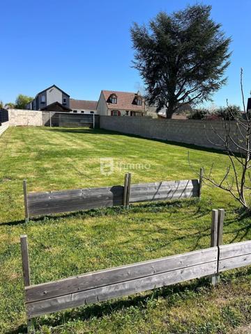 Terrain à Batîr Vaux Le Penil