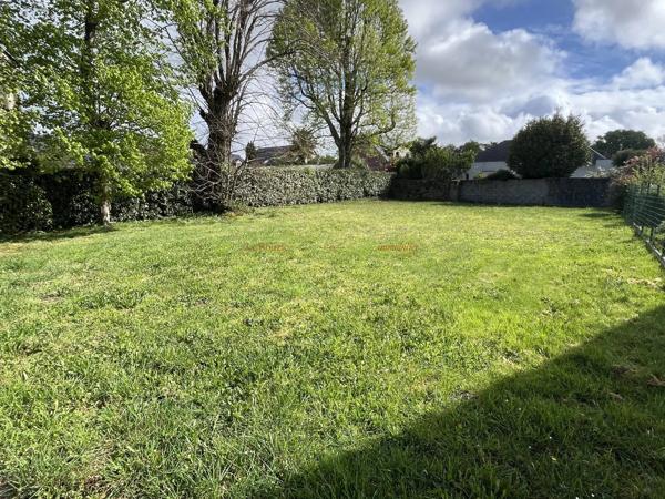 TERRAIN CONSTRUCTIBLE NOYALO CENTRE 660 M²